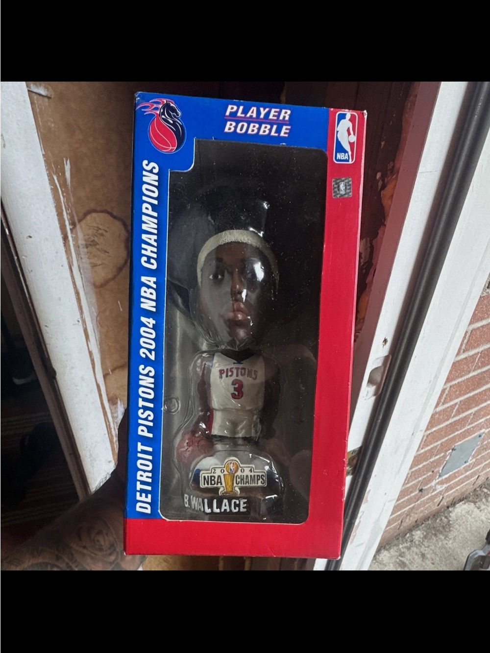 2004 NBA CHAMPS Ben Wallace Detroit Pistons Player Bobble (Red & Blue Box)